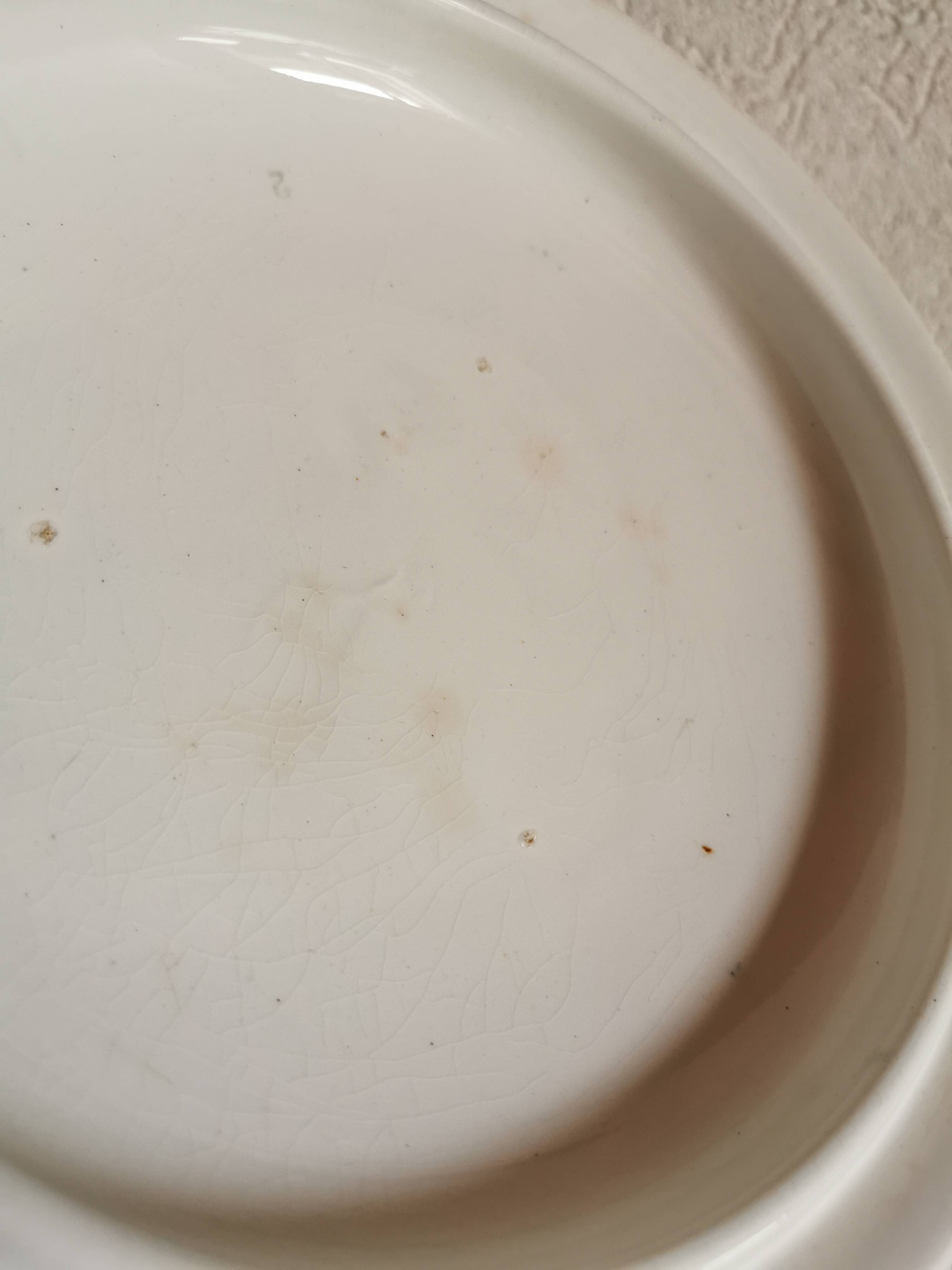 Old tureen Ste Amandinoise