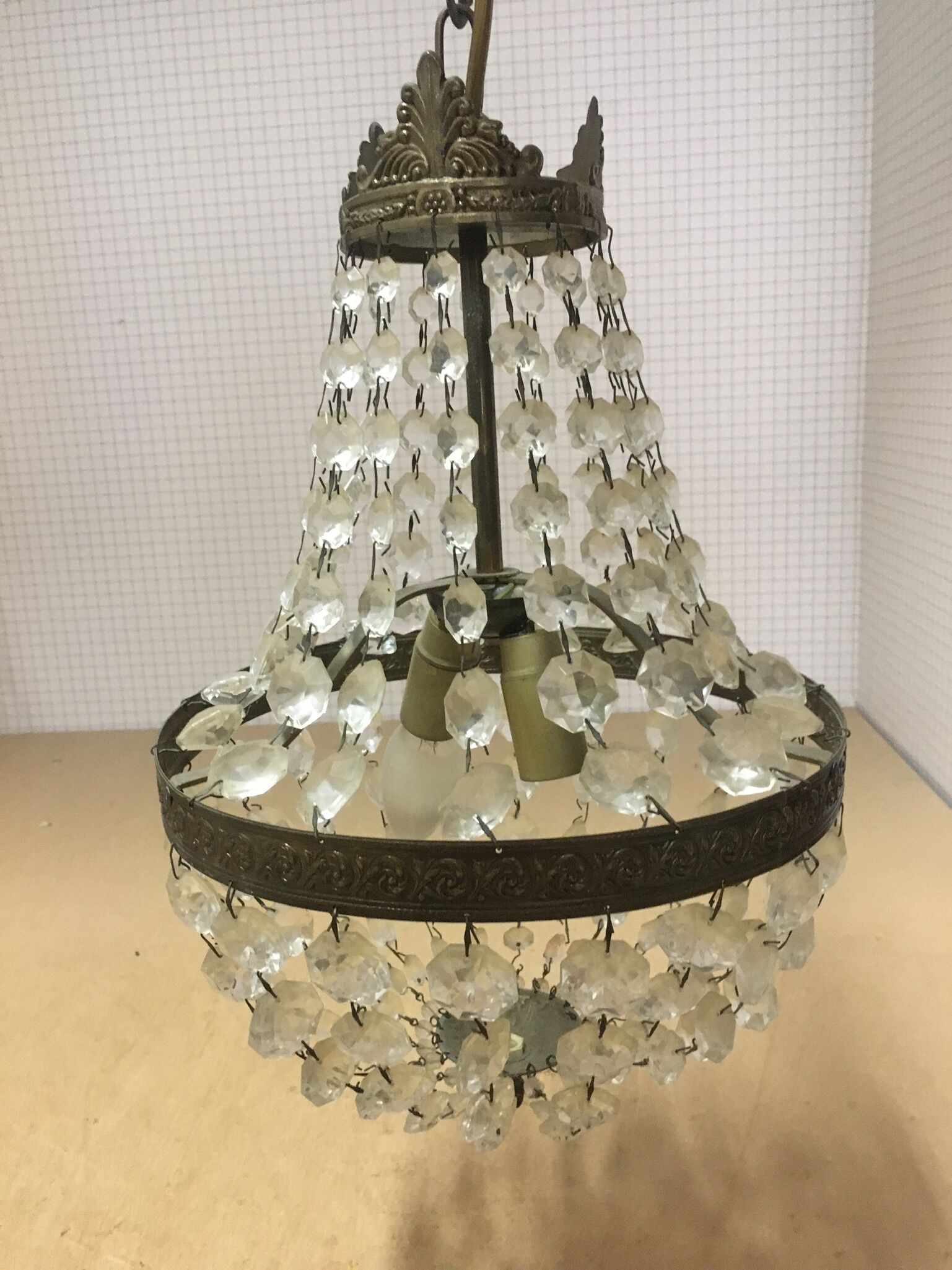 Balloon chandelier with stamps