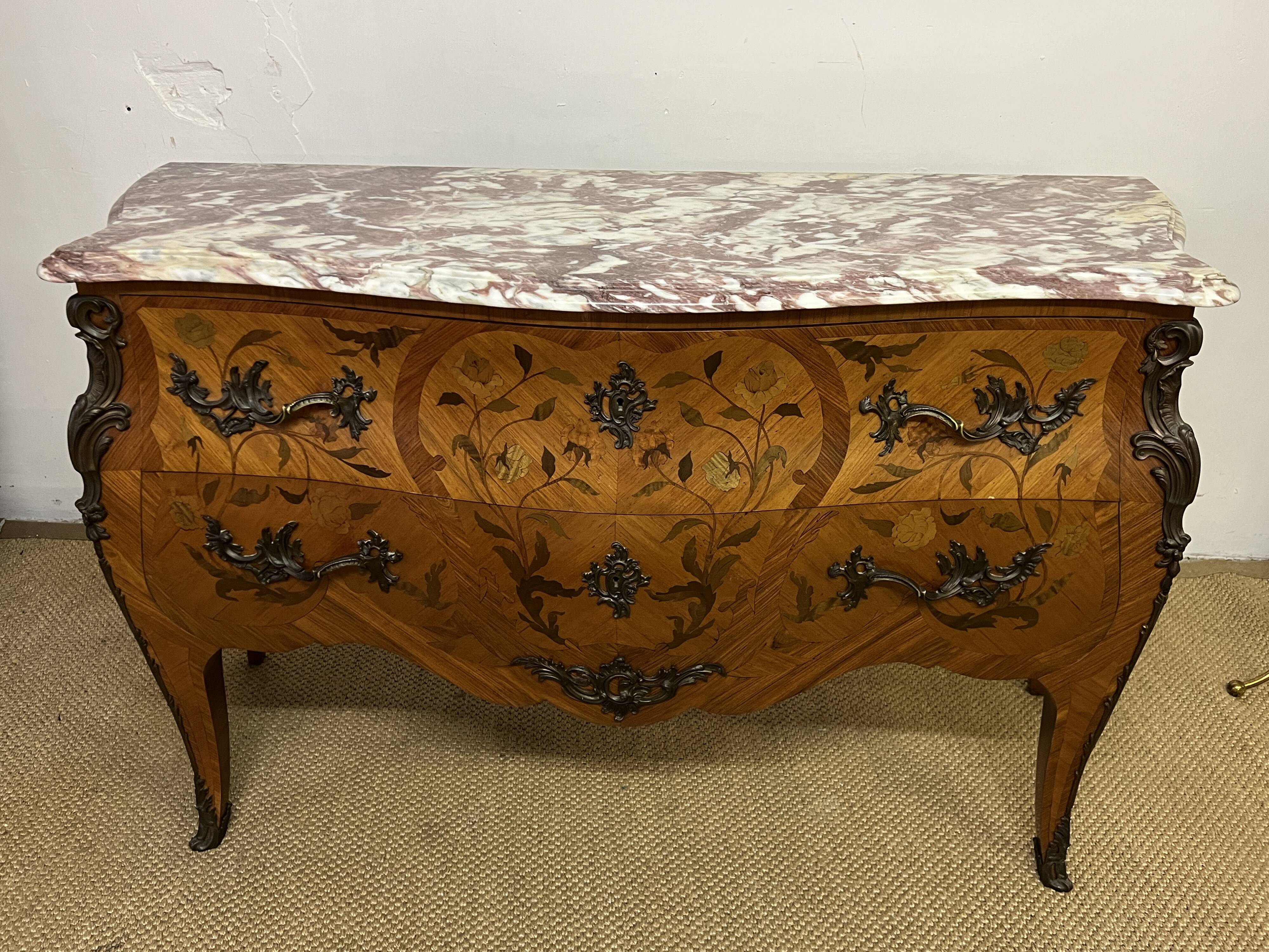 Louis XV style inlaid chest of drawers
