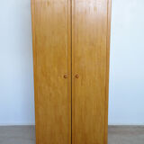 Pine closet - 1970s