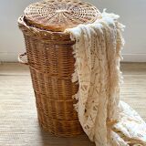 Vintage wicker linen pan