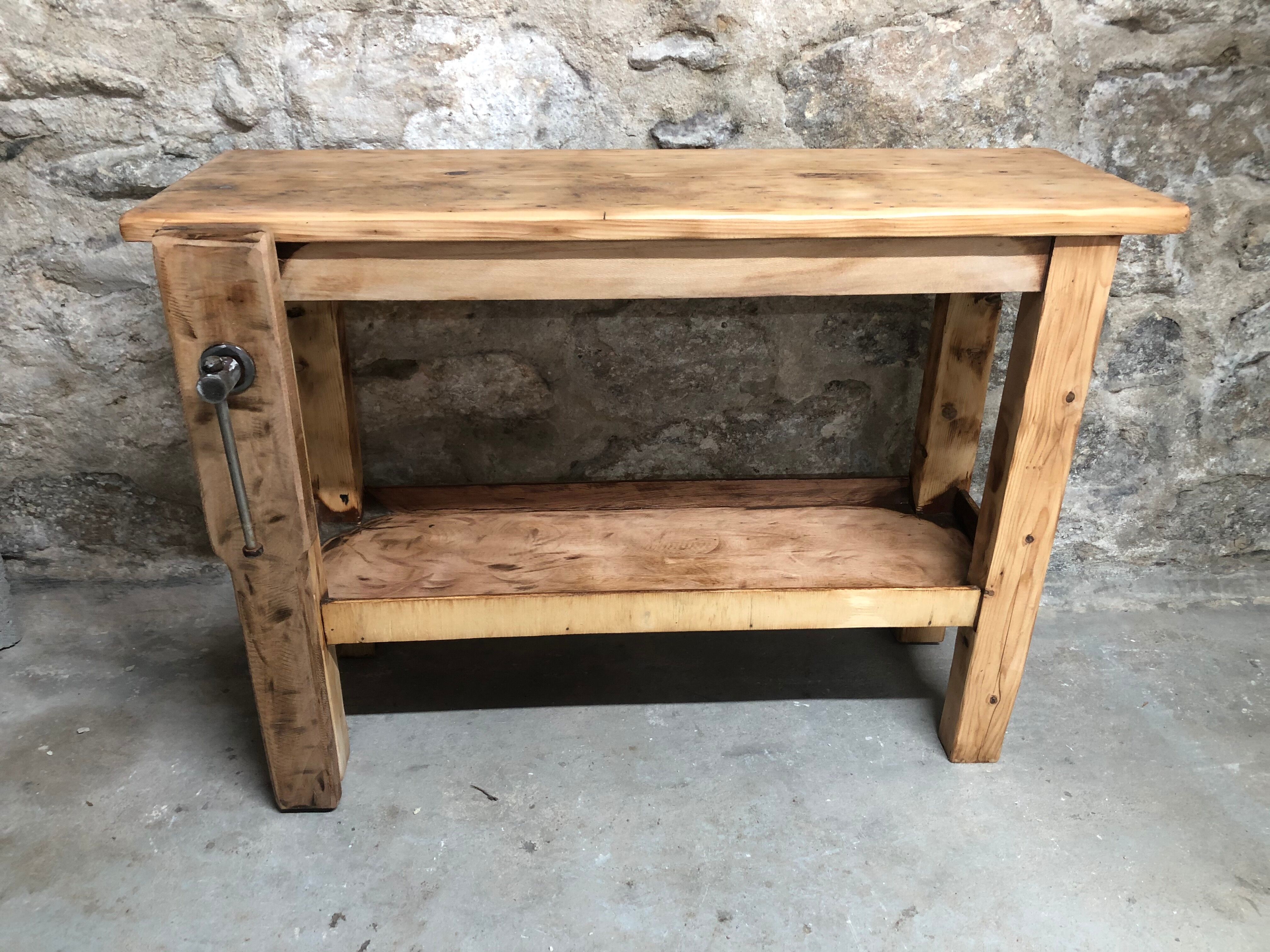 Small wooden workbench decoration