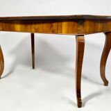 Large flat desk Biedermeier in cherry veneer, Circa 1815 Austria