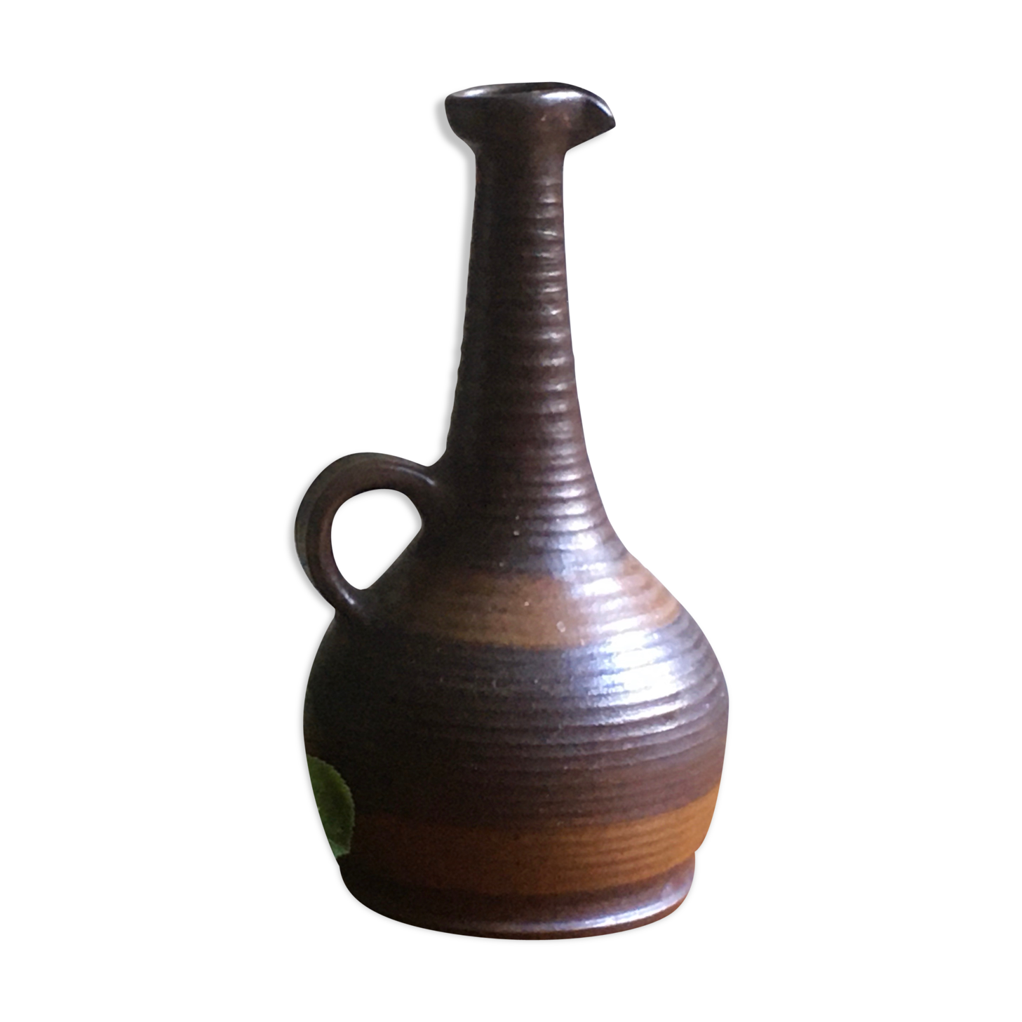 Marsh sandstone vase with handle
