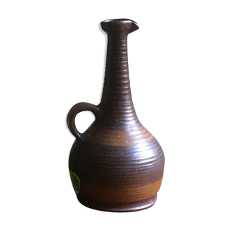 Marsh sandstone vase with handle