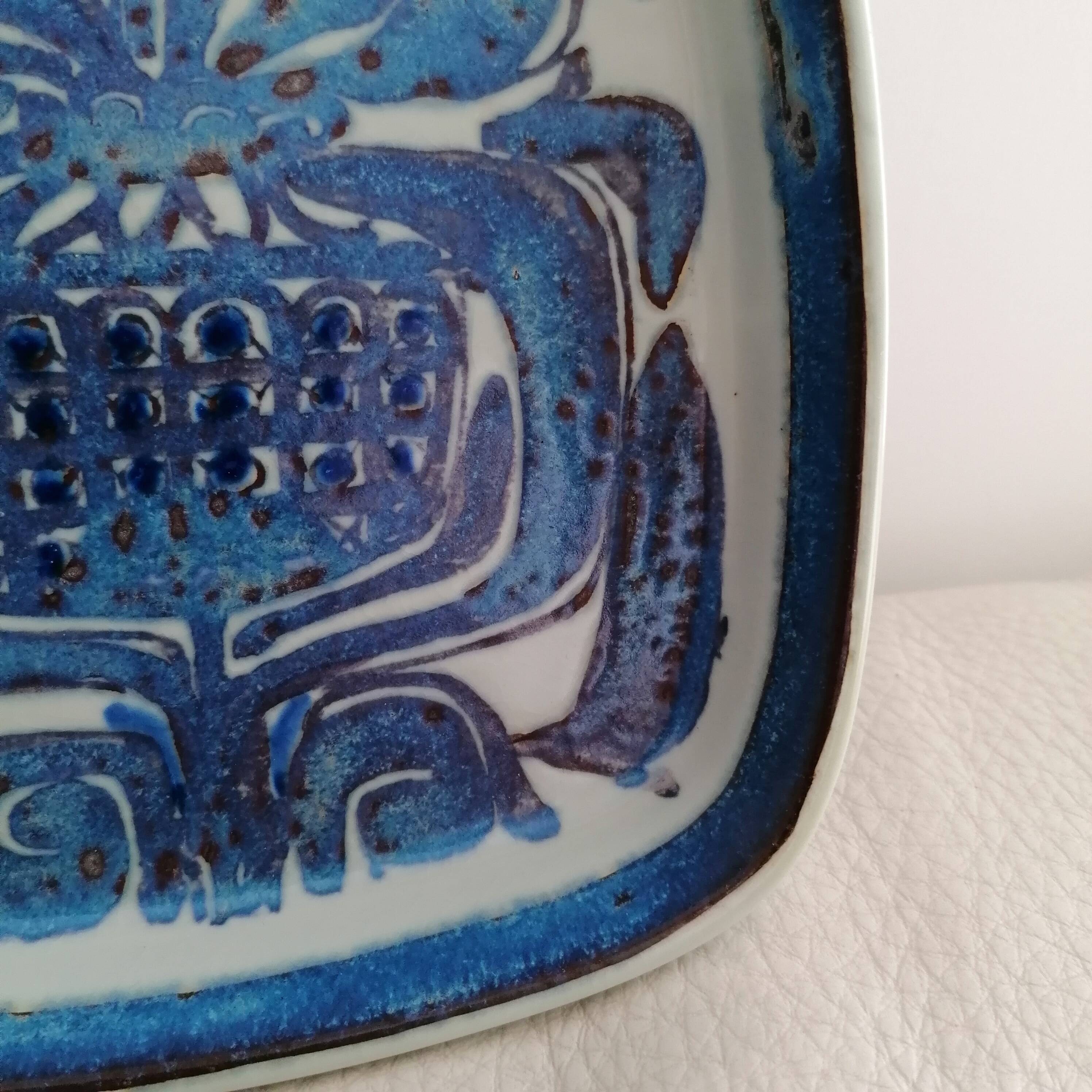 Earthenware dish from the Tenera series by Kari Christensen for Royal Copenhagen