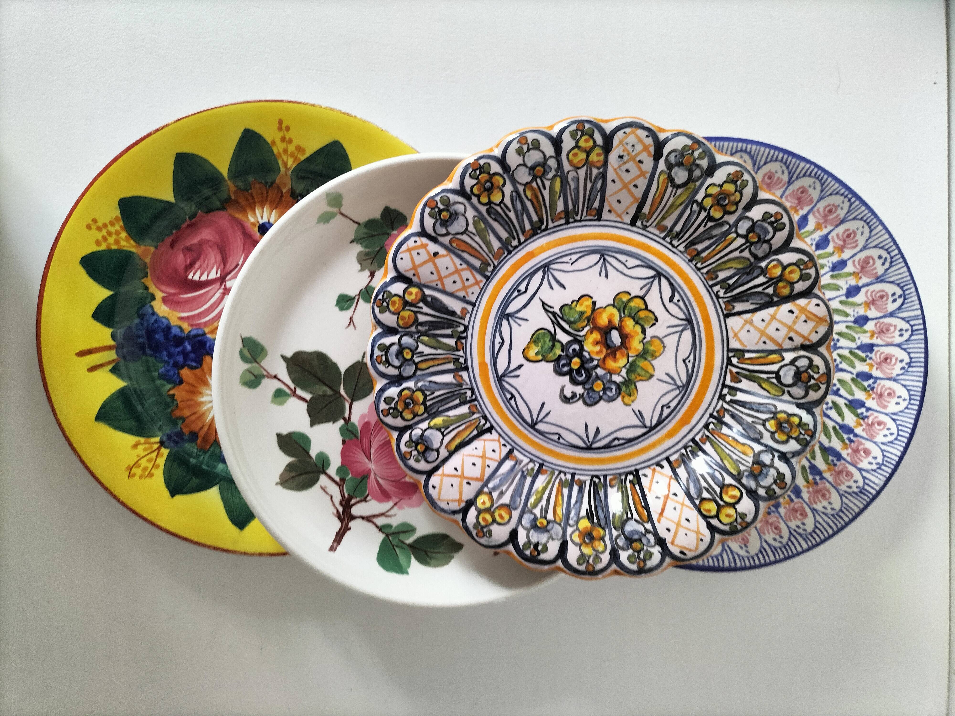 Set of four floral plates Longwy Toledo Talavera Sarreguemines LB