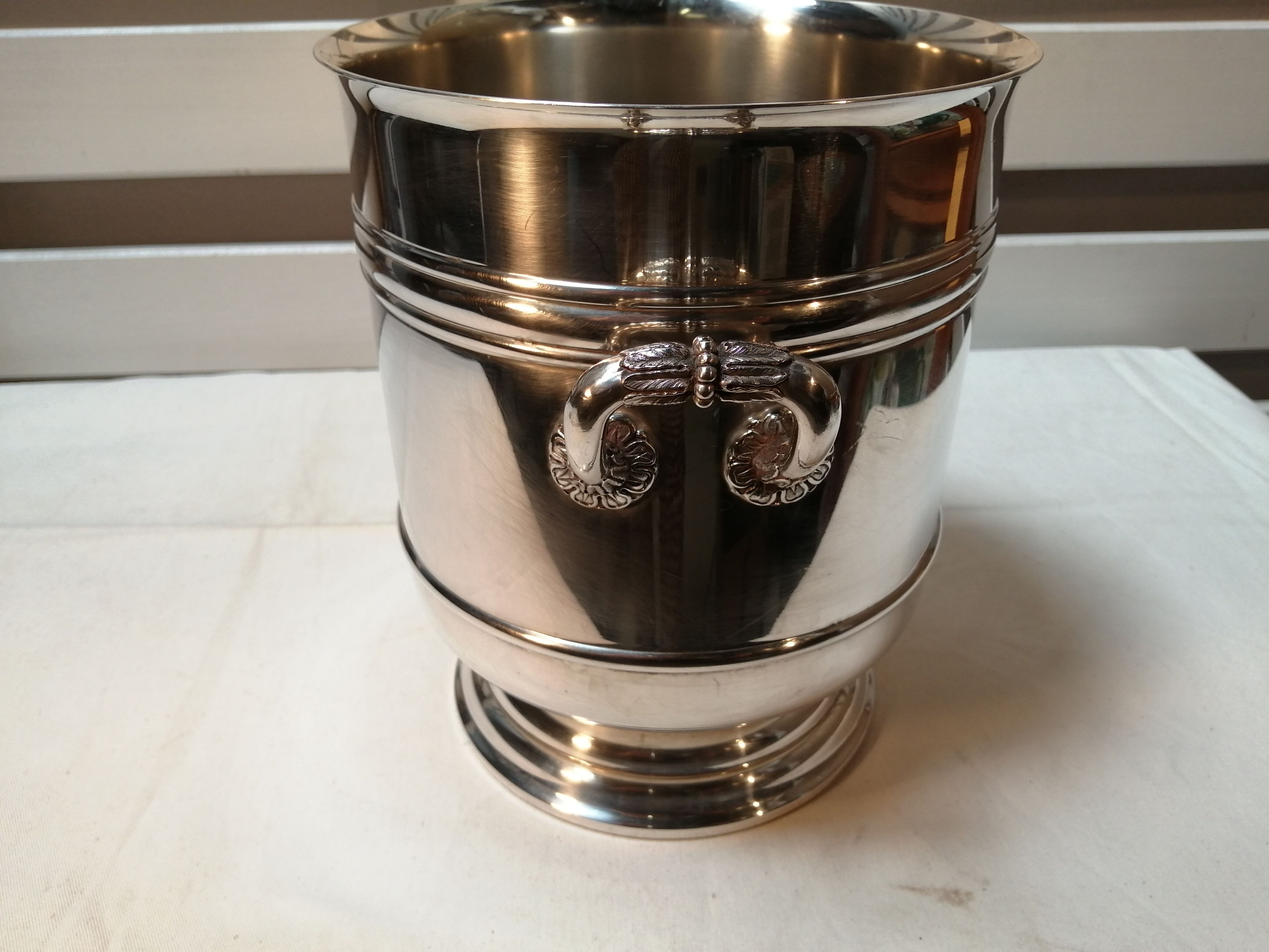 Champagne seal gallia collection model sully signed christofle