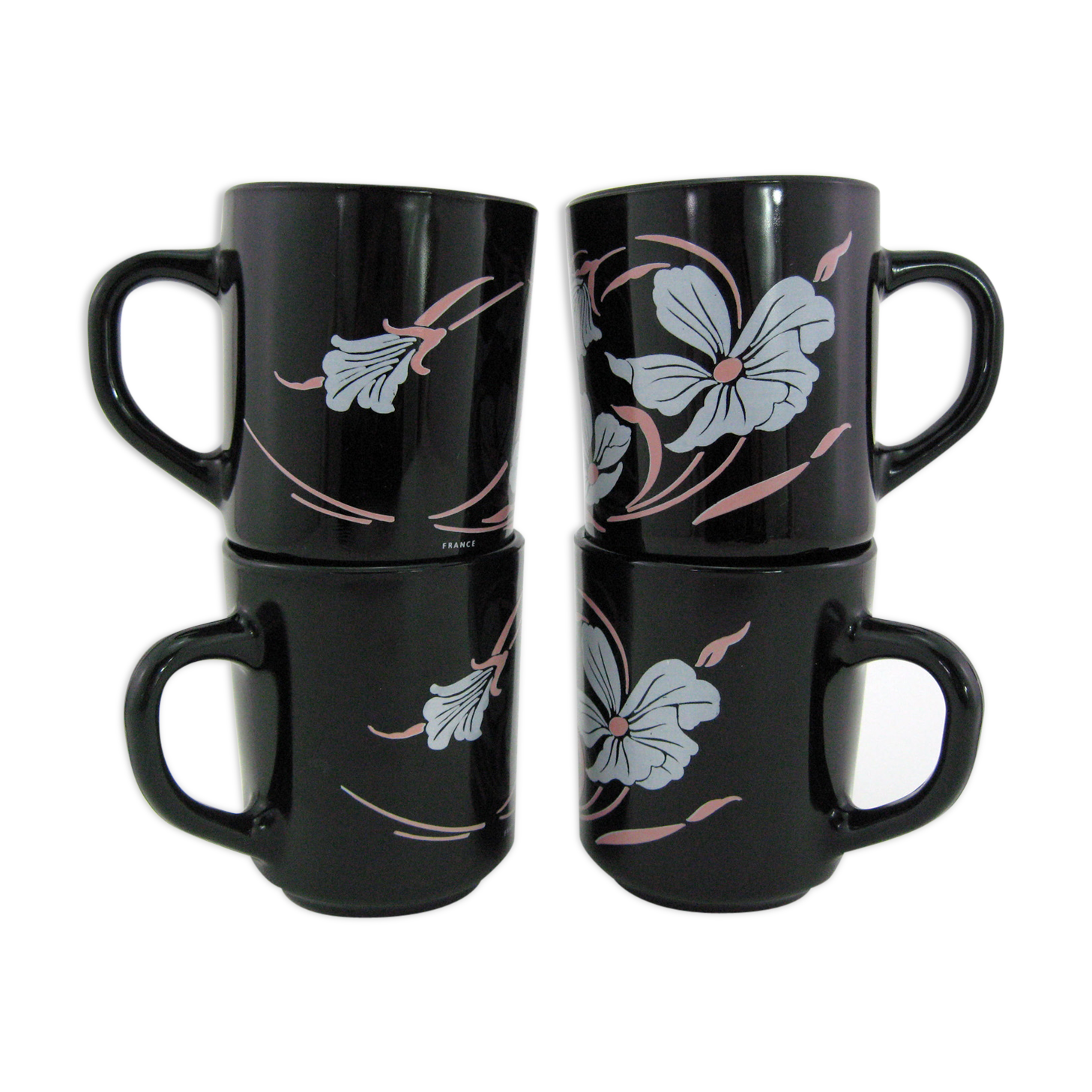 4 Mugs In Opal And Black Tempered Glass Floral Decor Arcoroc France Vintage 80s Selency