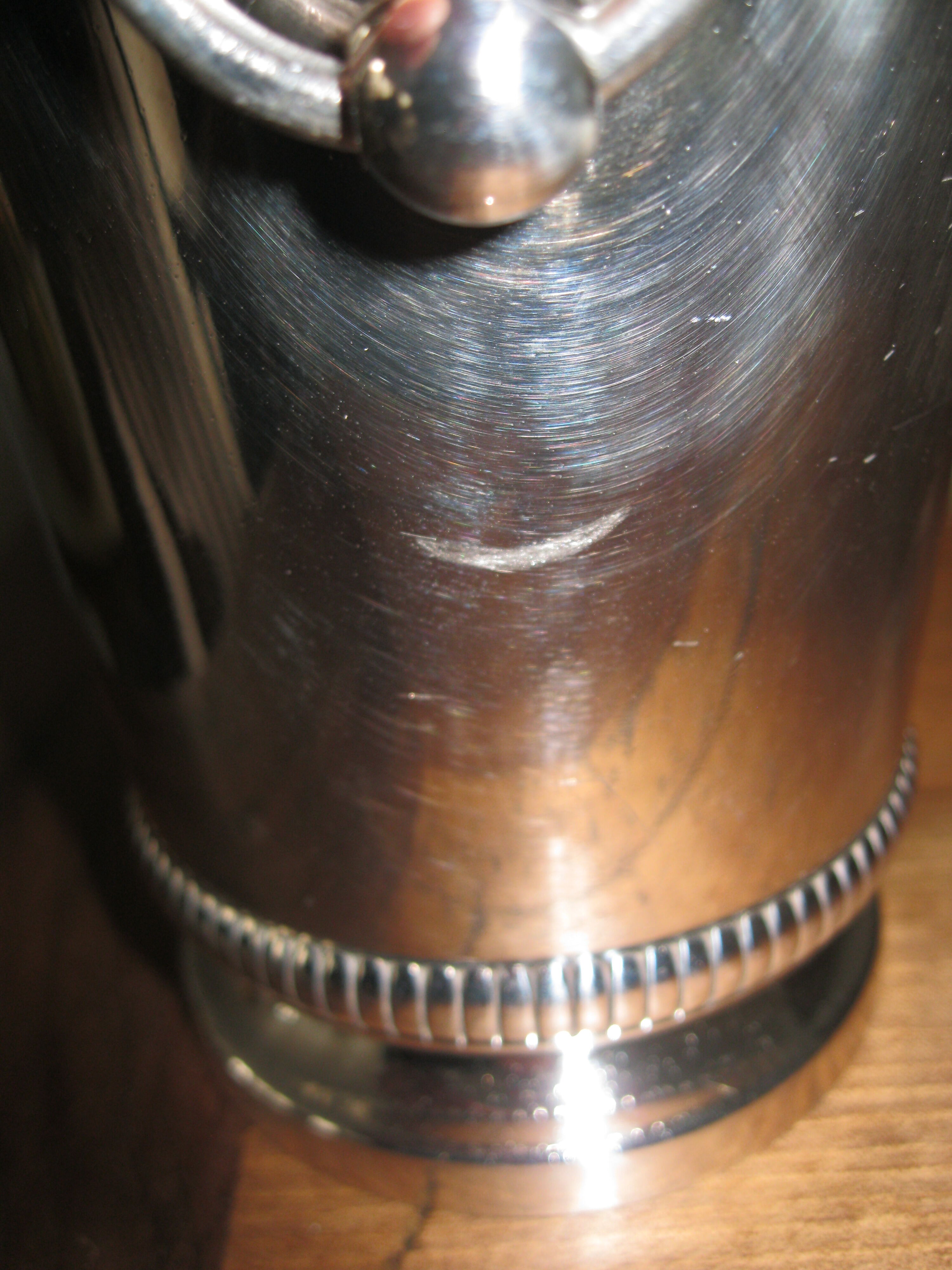 Silver metal ice bucket