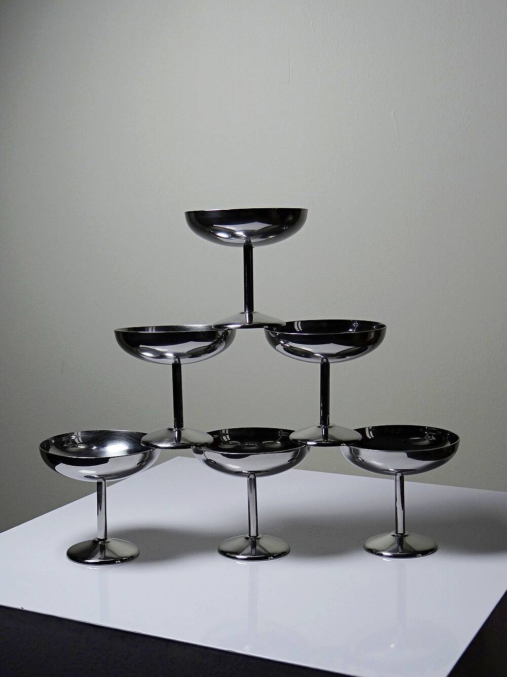 6 vintage dessert bowls on a pedestal in stainless steel in the style of Guy Degrenne.