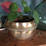 Cache pot en cuivre