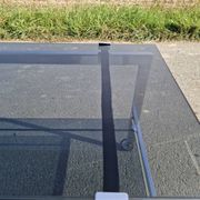 Table basse des années 1970 en chrome et verre fumé