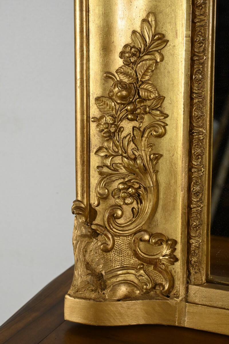 Important Gilded Mirror, Louis XIV style – Mid 19th century