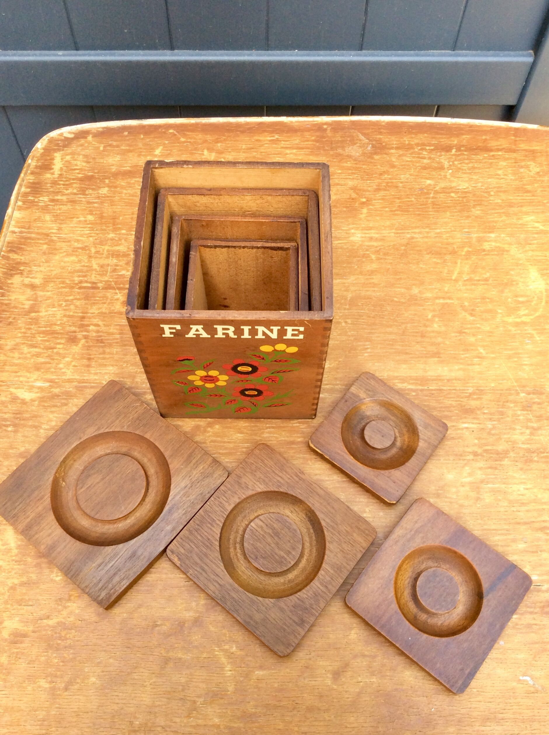 Set of four wooden kitchen boxes