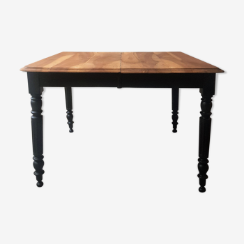 Rectangular walnut dining table with extension cord