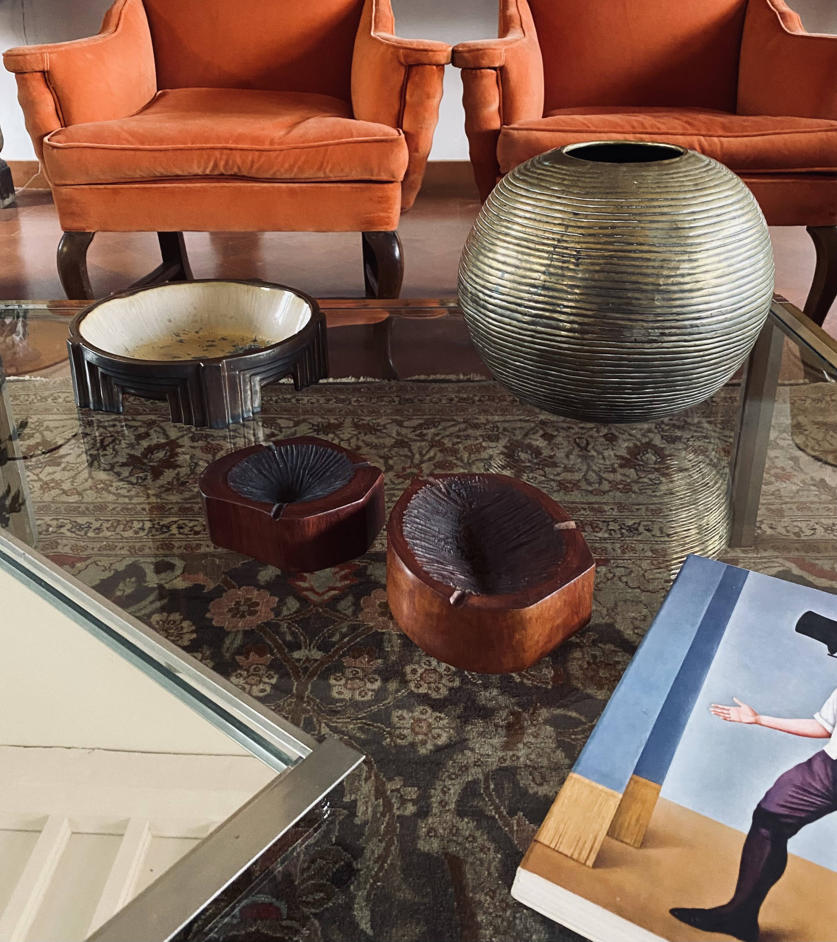 Organic modern set of 2 wood ashtrays, France 1970s