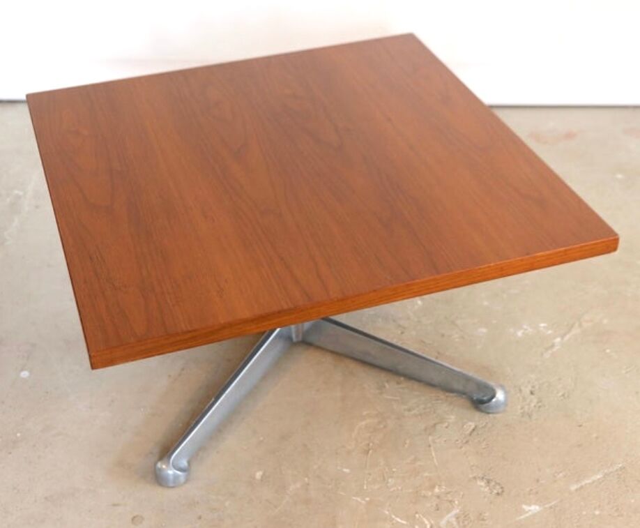 Table basse par Osvaldo Borsani pour Tecno, Italie, années 1950