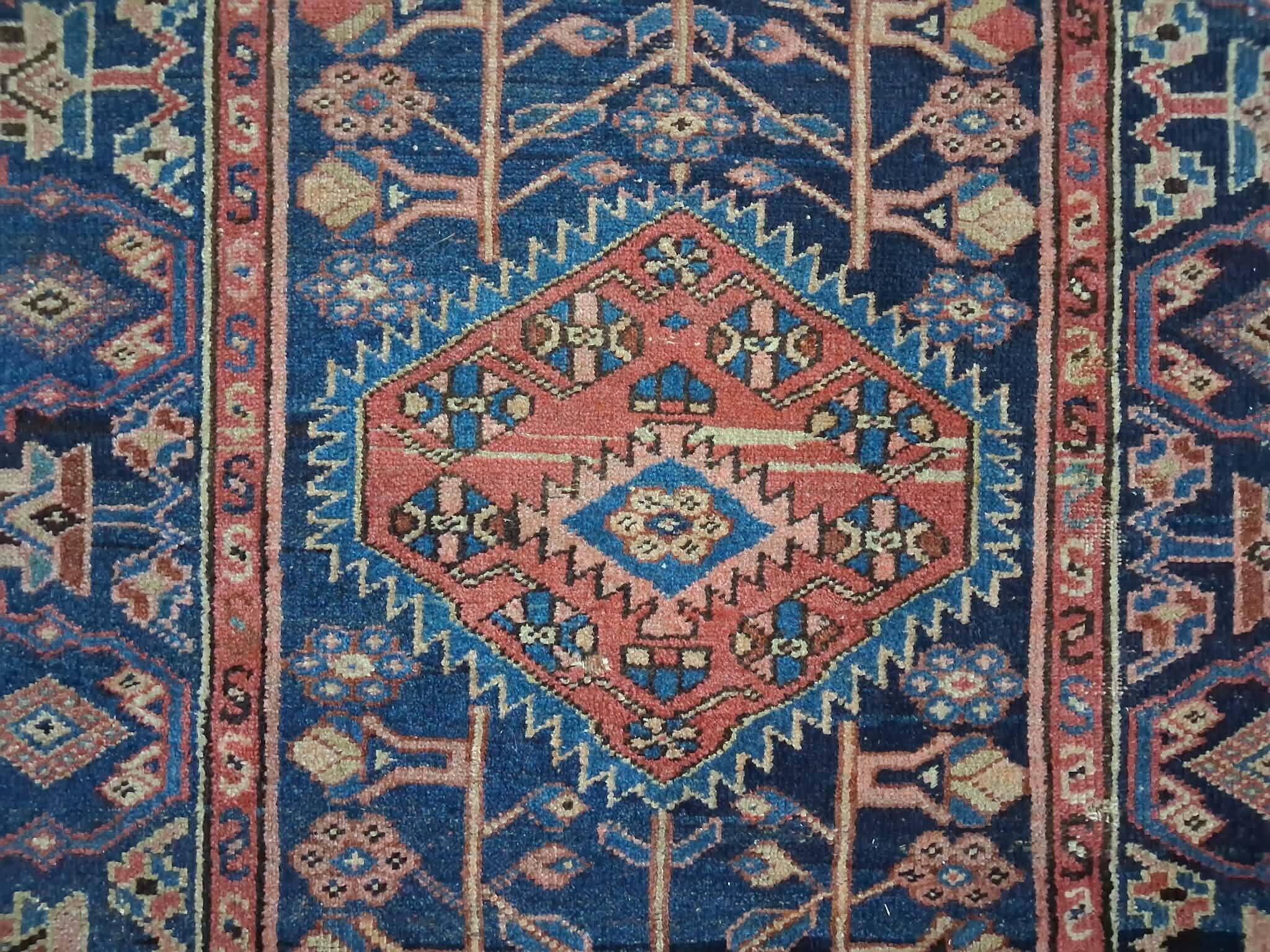 Handmade Persian Hamadan rug 195x107cm
