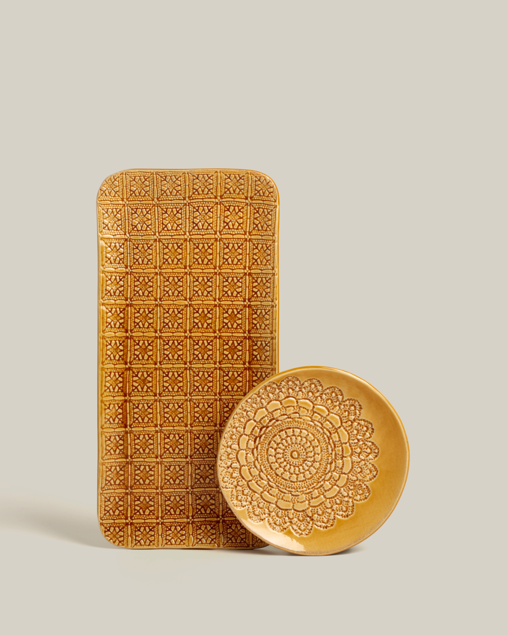 Dessert box set of 4 plates and 1 saffron dish