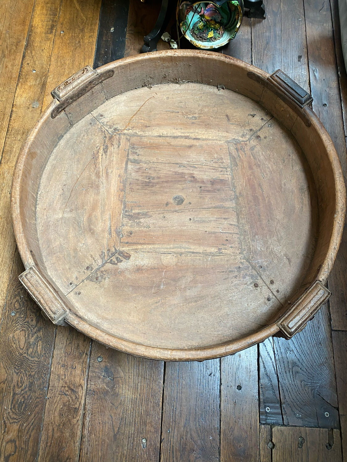 Indian coffee table wooden grinding millstone