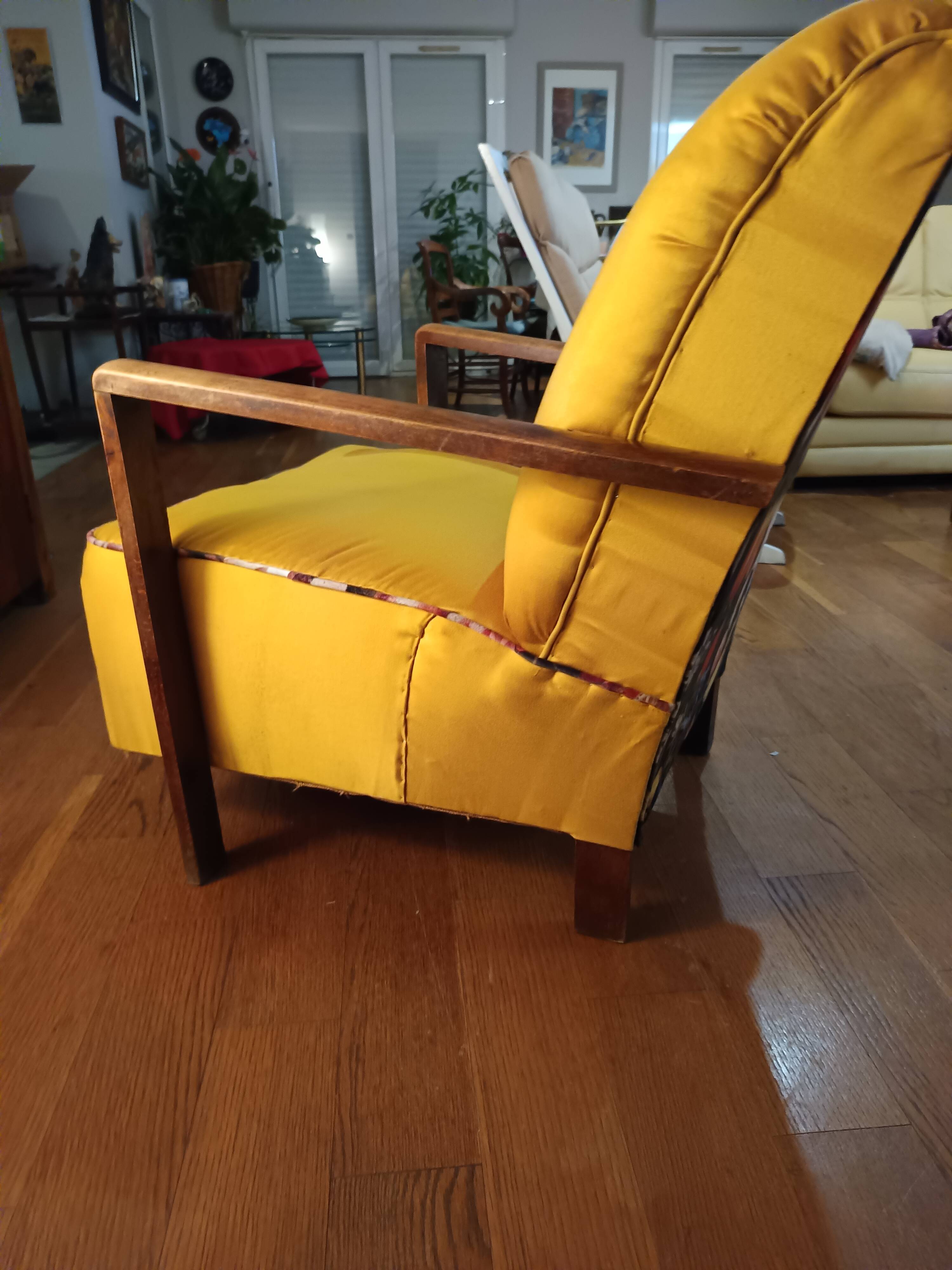 fauteuil bas vintage des années 1940