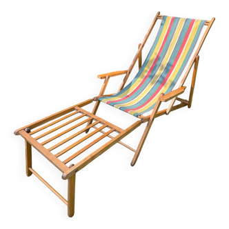 Transat/ chilienne vintage en bois avec repose-pieds — Années 60