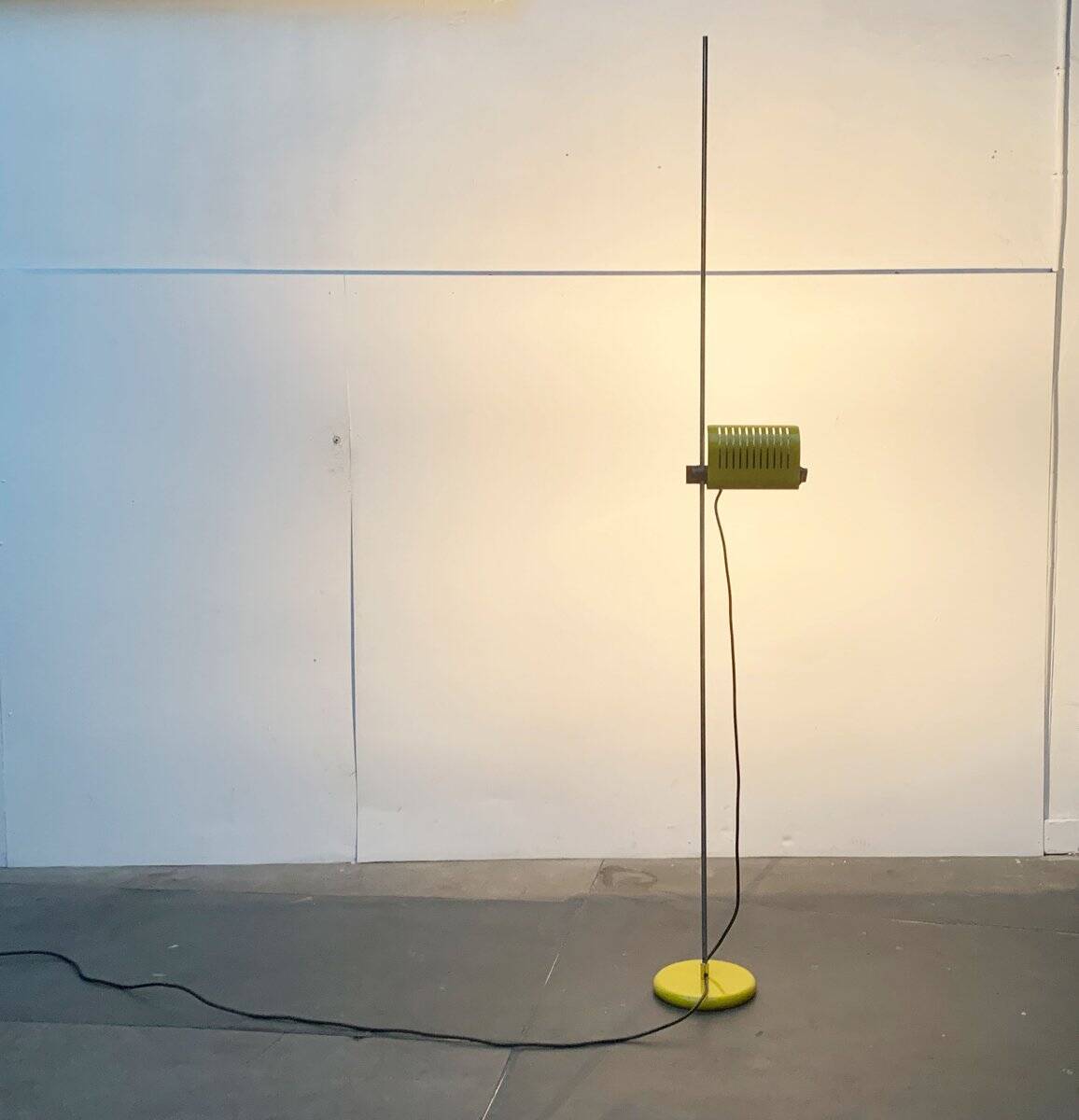 Mid-Century Floor Lamp Colombo 626 by Joe Colombo for Oluce