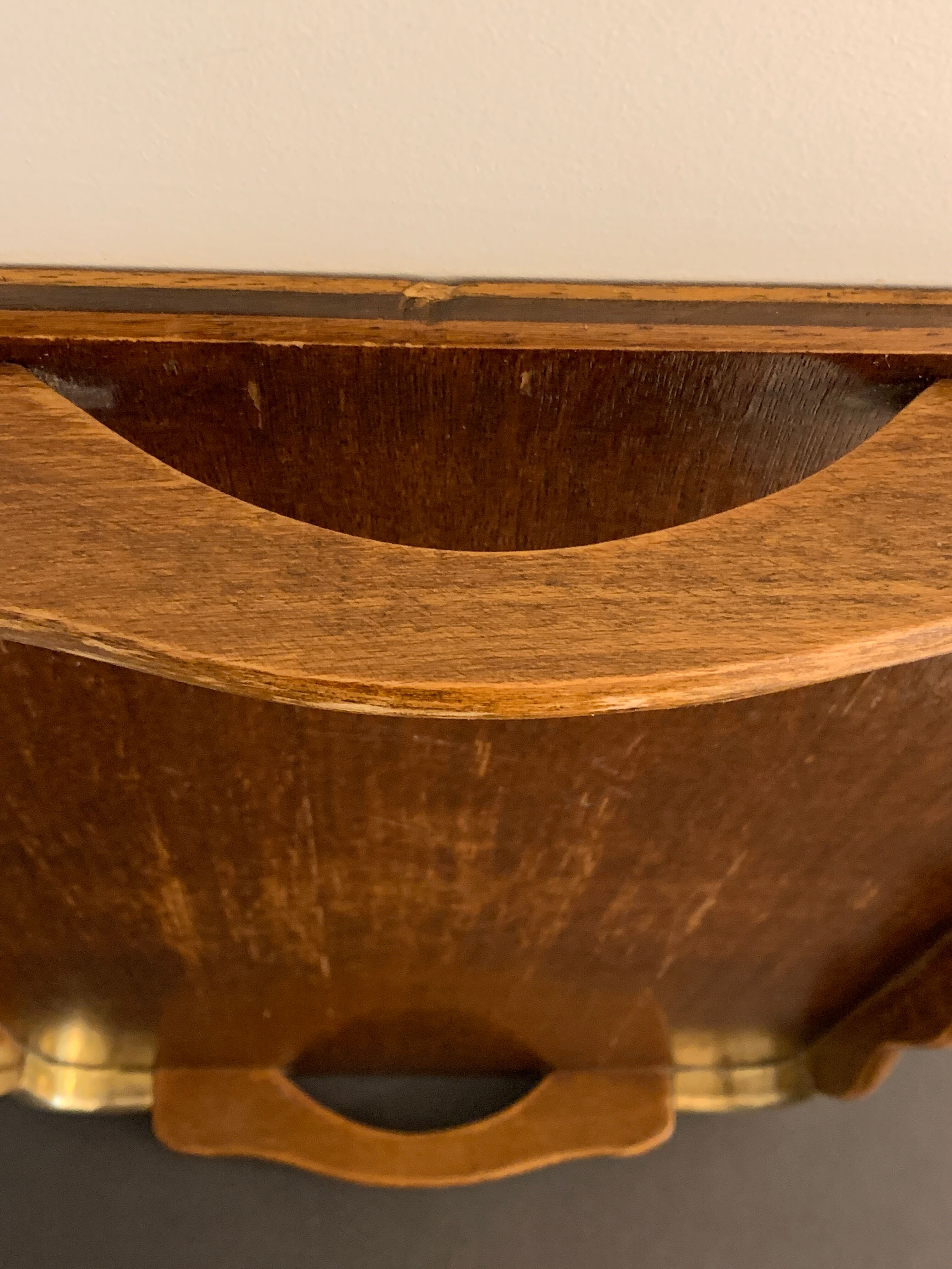 Plateau de service ancien en bois et laiton 61 x 38 cm