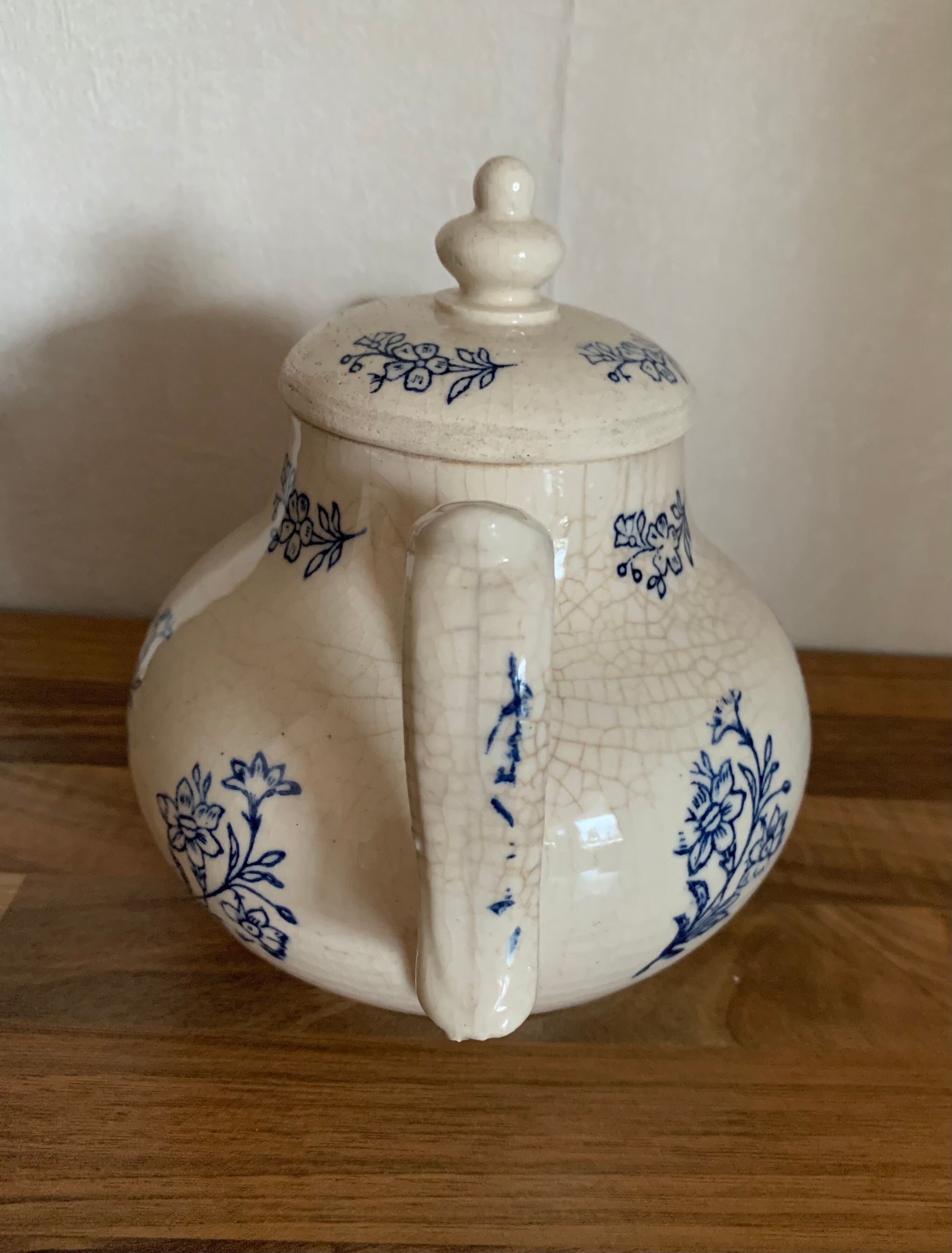 Ancient ceramic teapot of Saint Uze
