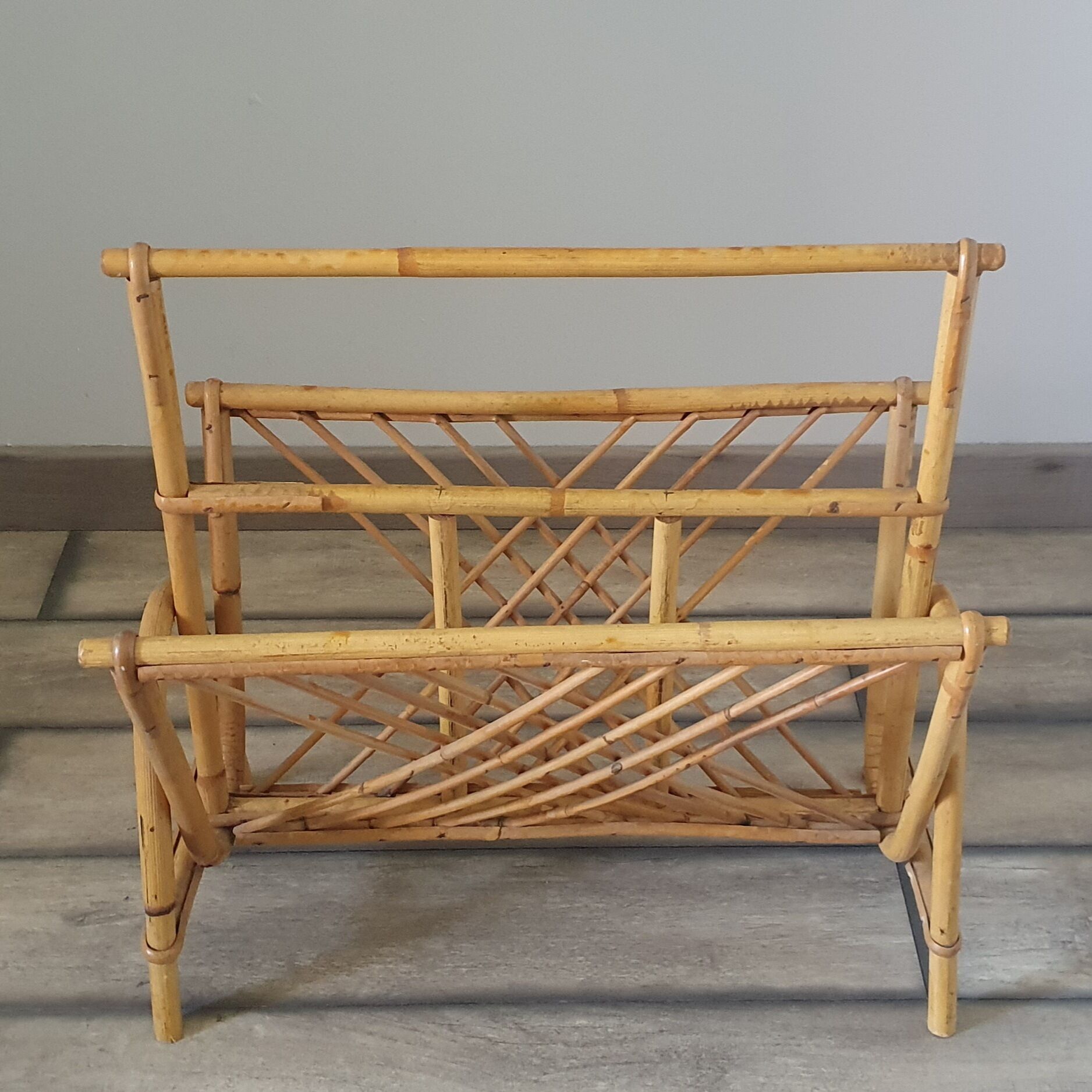 Rattan magazine holder