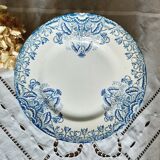 Assiettes plates anciennes dépareillées en faïence terre de fer