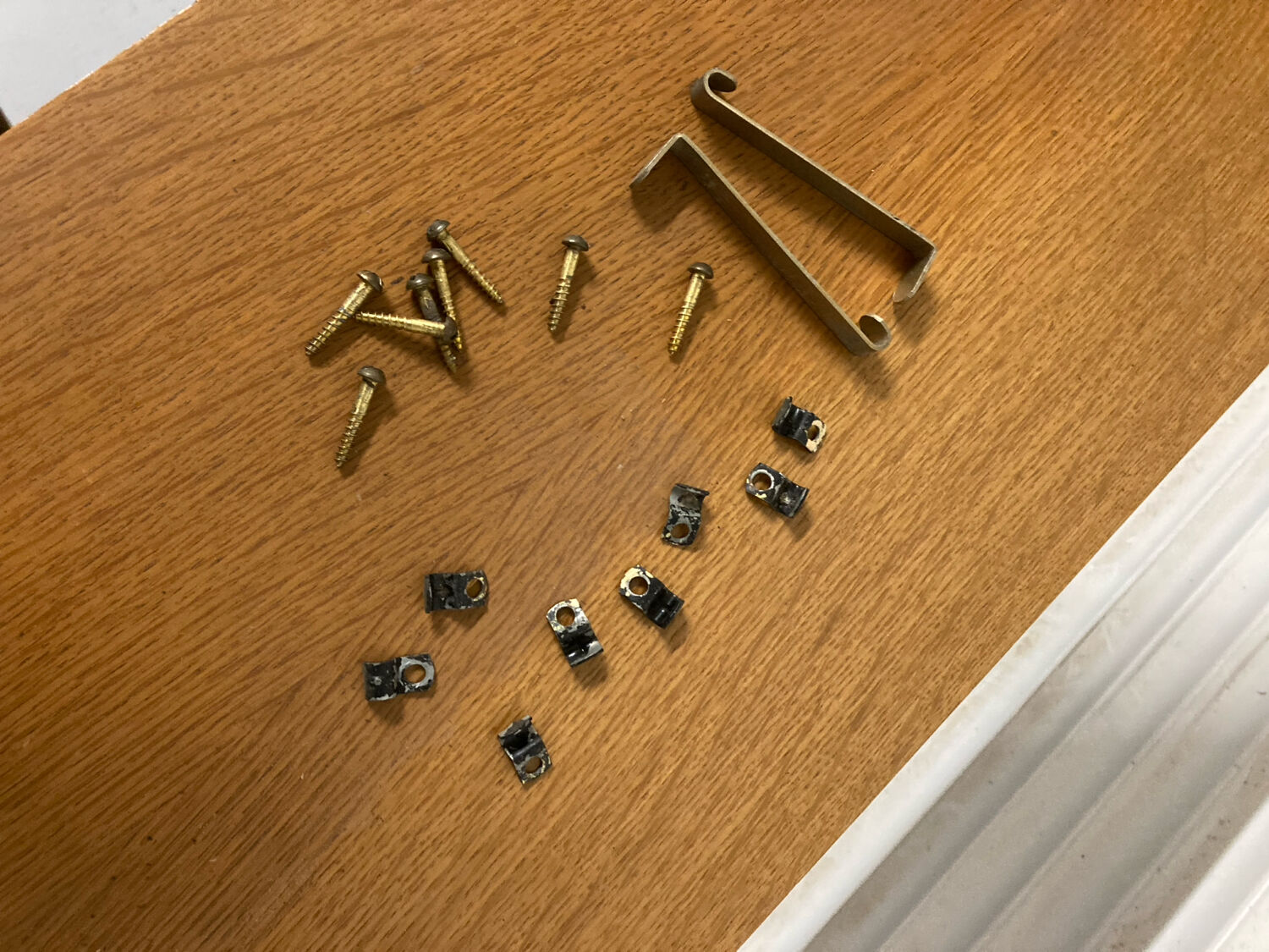 Vintage Alcora wall shelf system