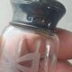 Antique table powder shaker, in engraved glass and solid silver, X