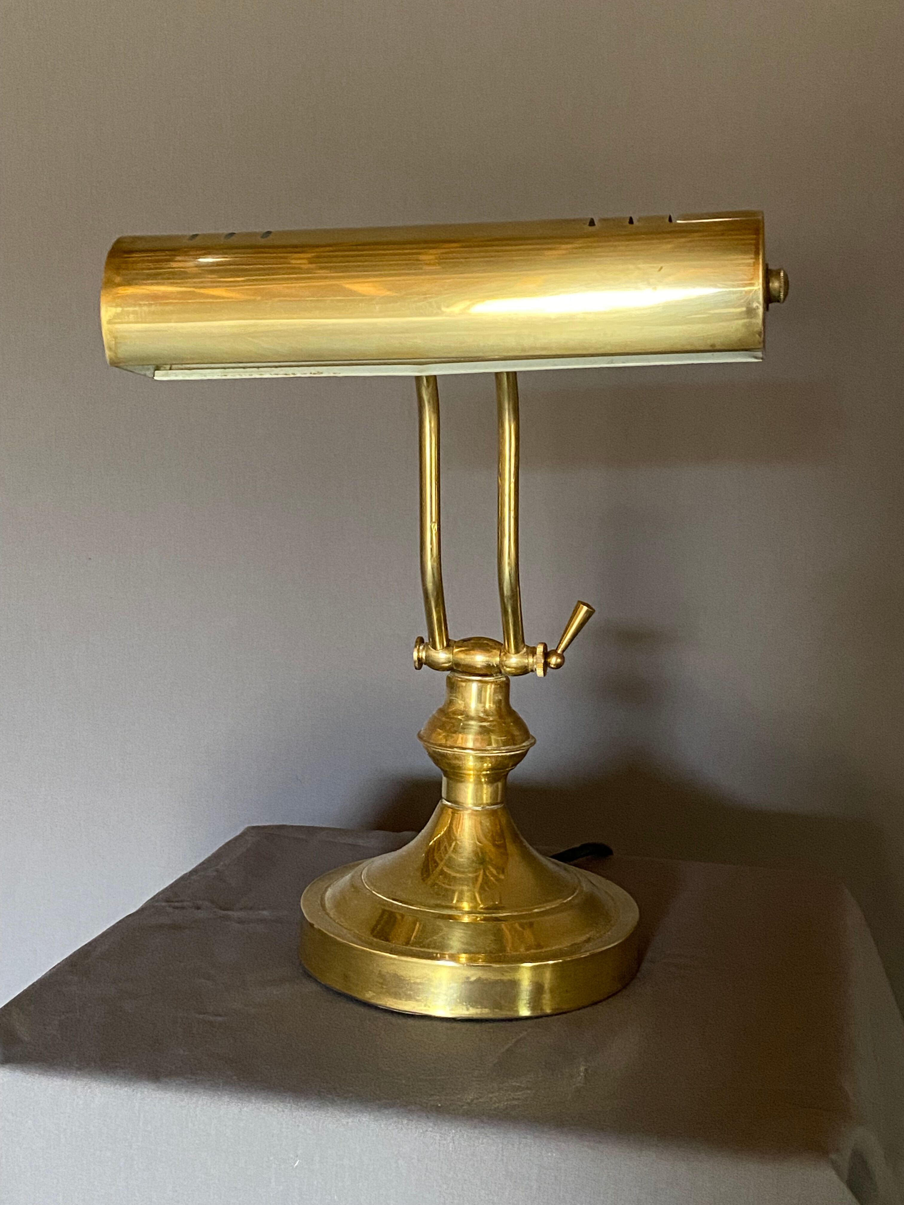 Vintage articulated desk lamp