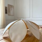 Suspension flowers vintage petals