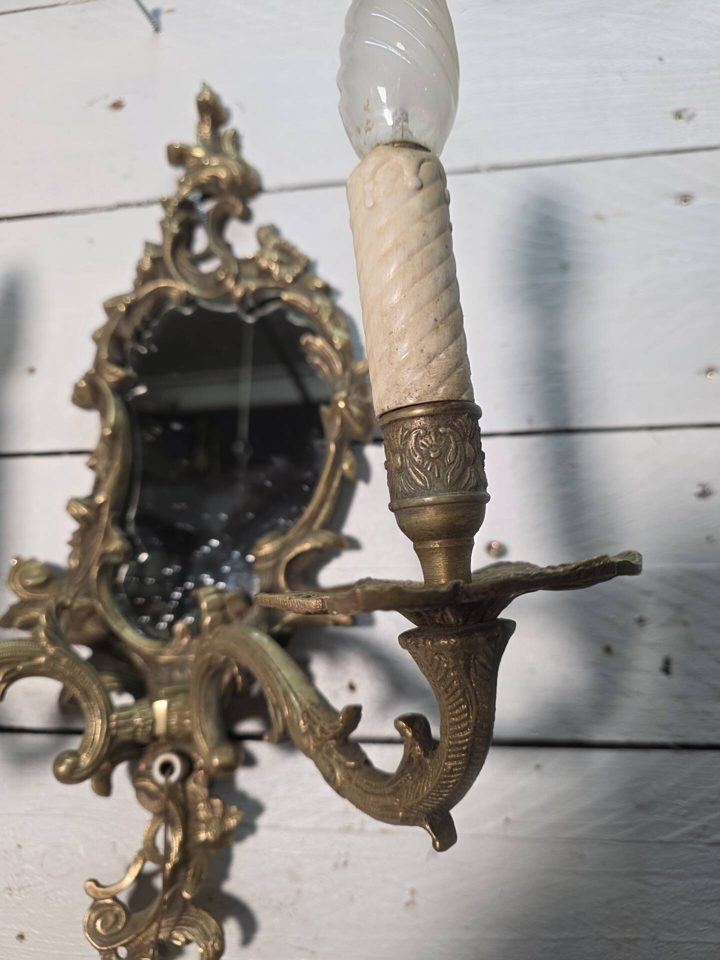 Applique miroir style Louis XV 