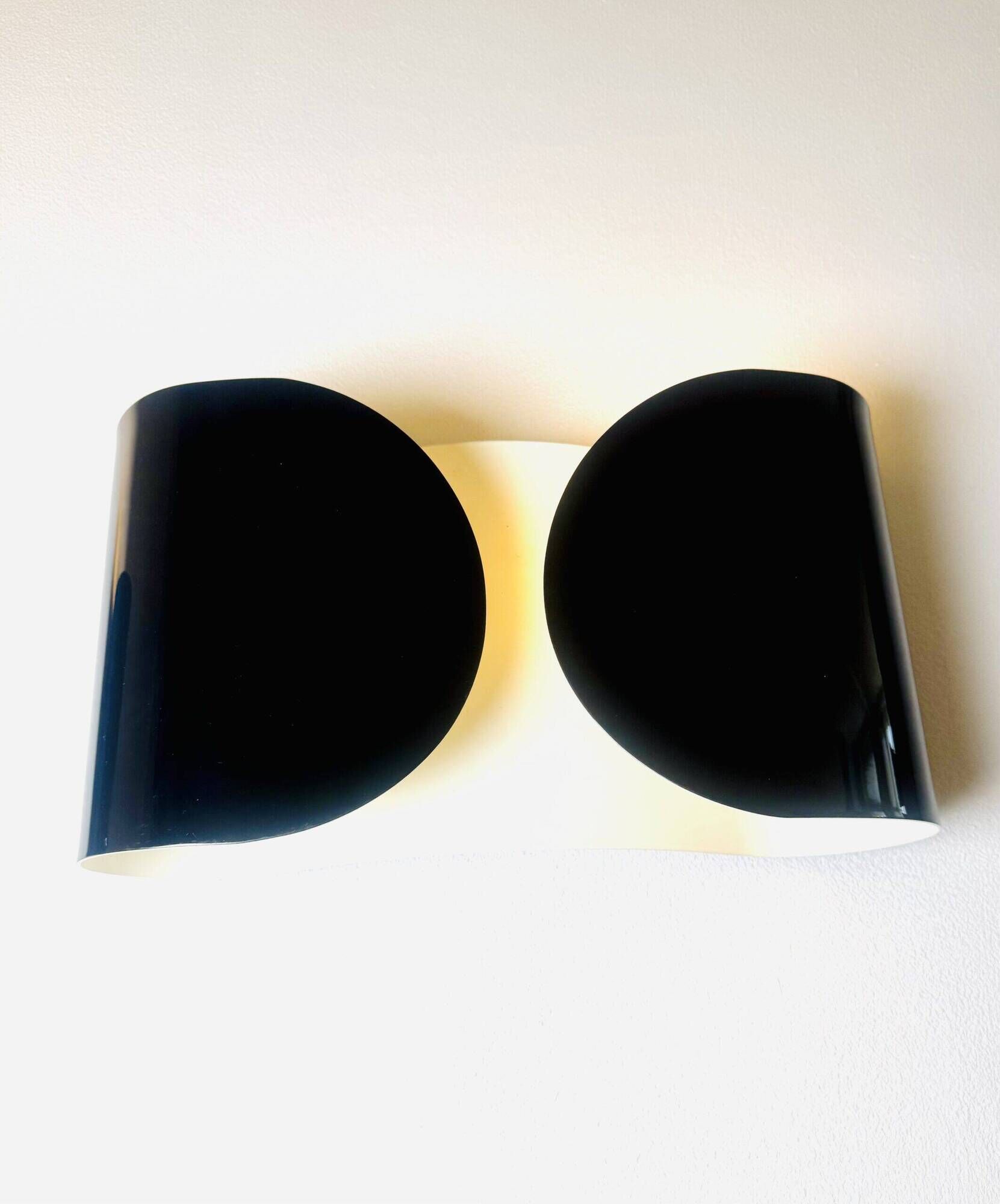 Foglio Wall Lamps In Black And White By Tobia Scarpa For Flos, Italy 1980S