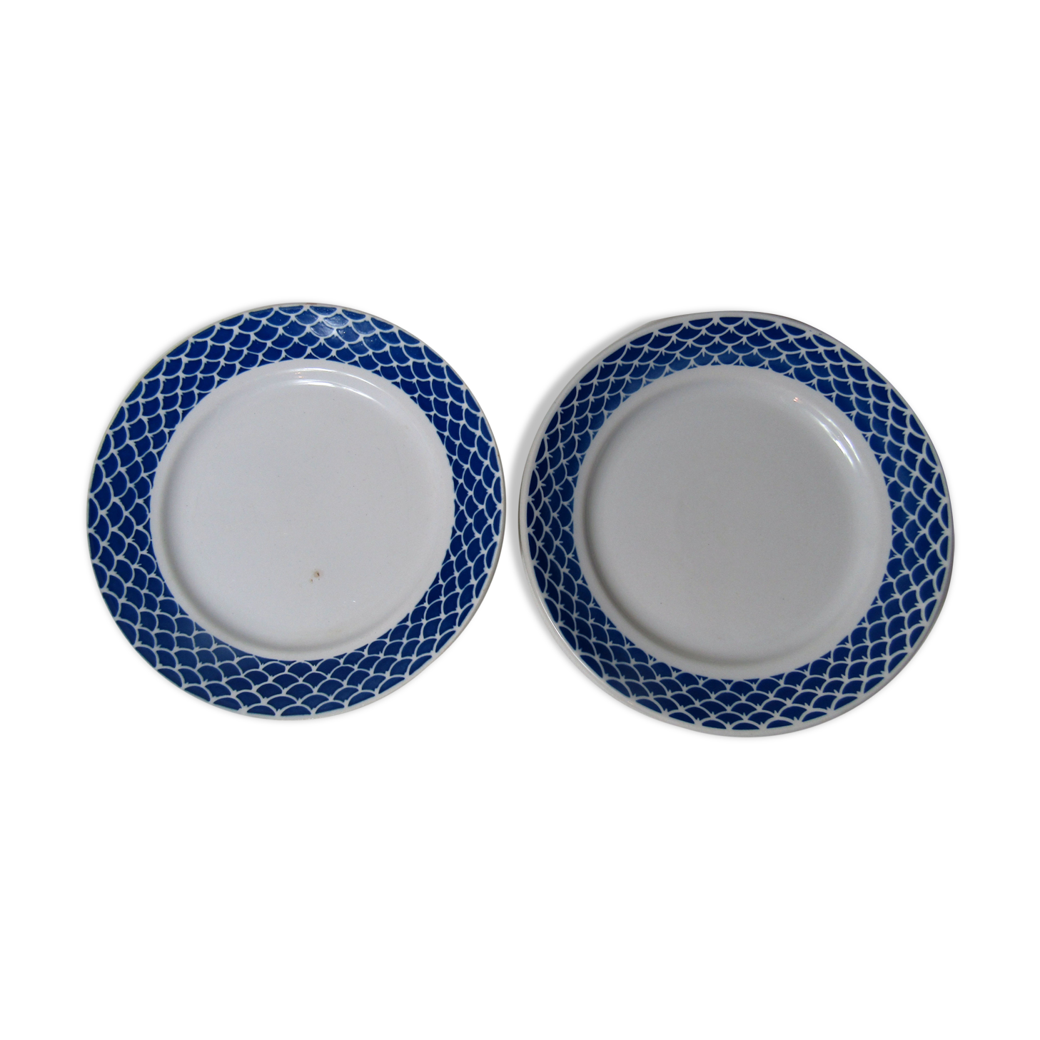 2 flat plates Badonviller old blue vintage