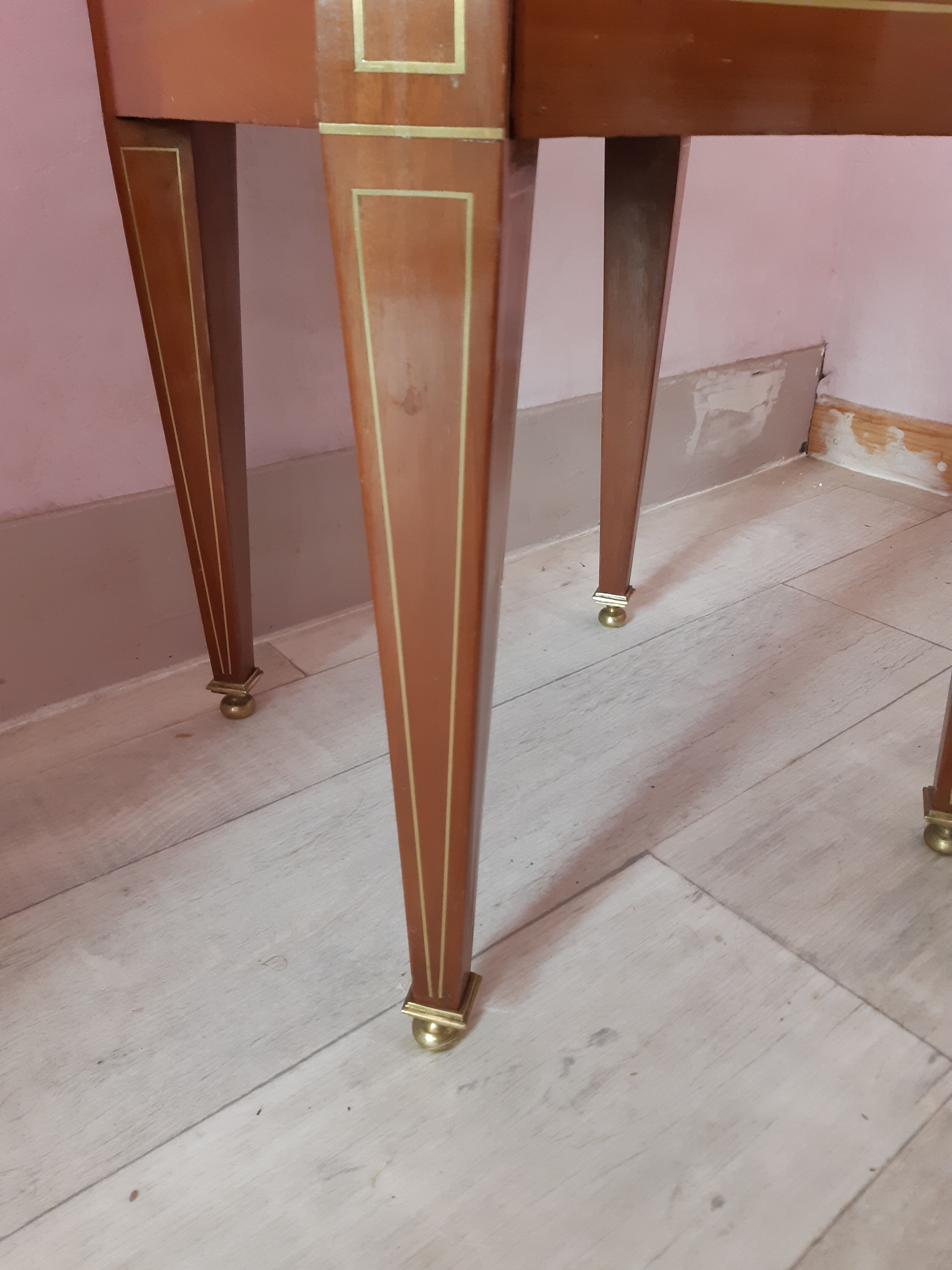 Nineteenth mahogany planter