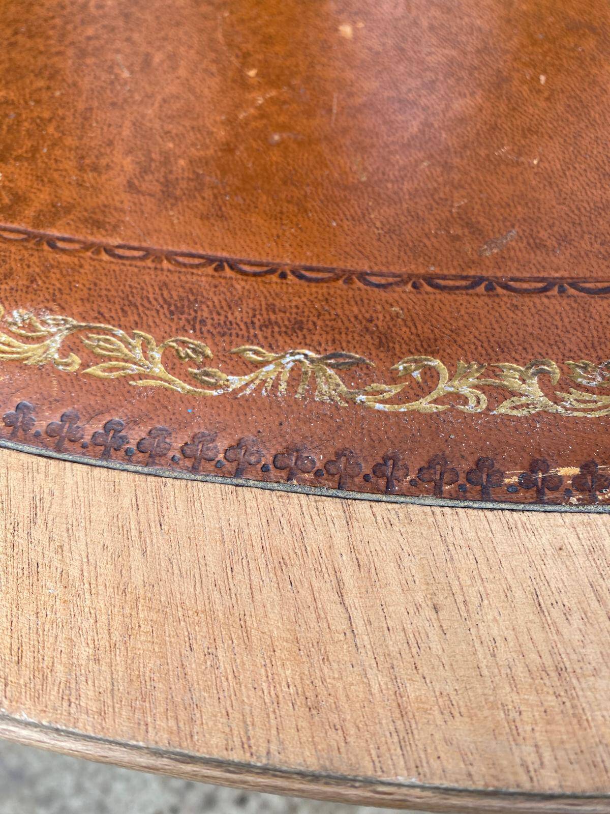 Round extendable table in Empire style, renovated with Bordeaux leather and raw wood, 168cm.