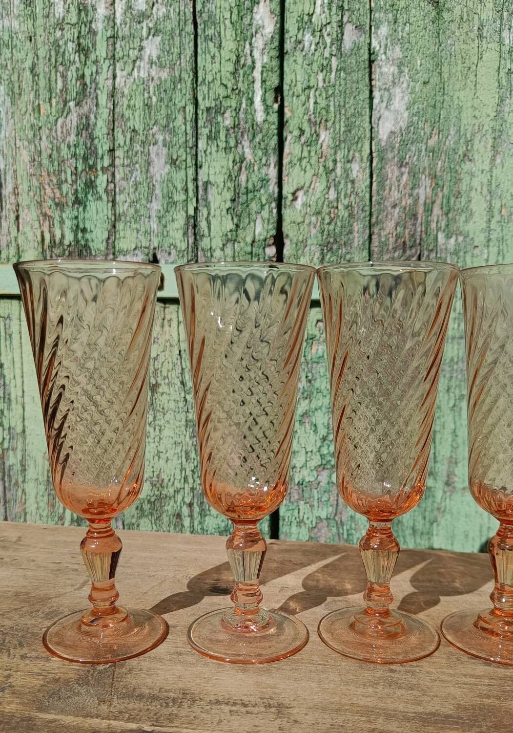 Rosaline champagne flute