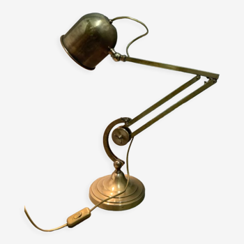 Adjustable table lamp