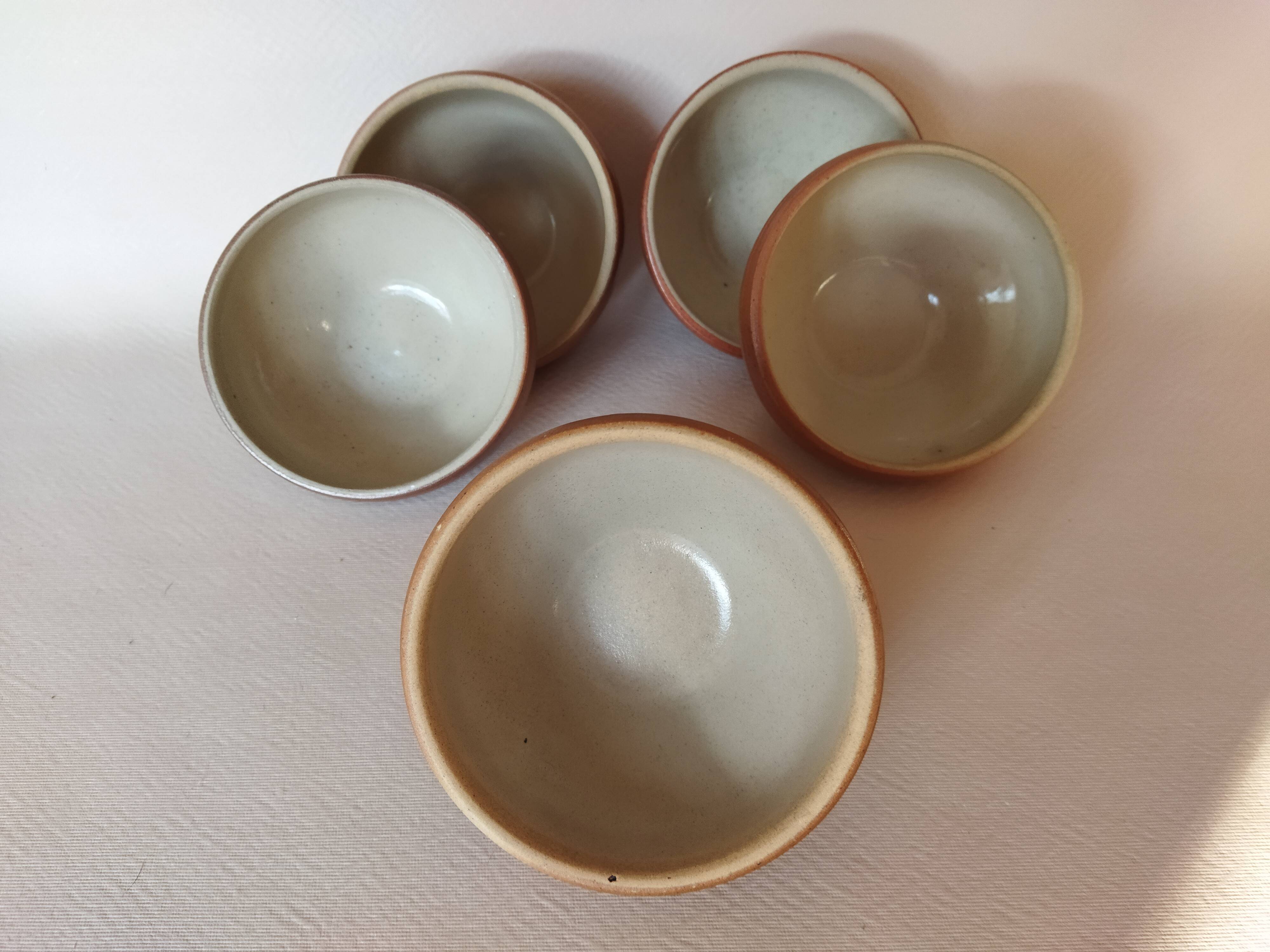 Set of 5 bowls in glazed stoneware size 00