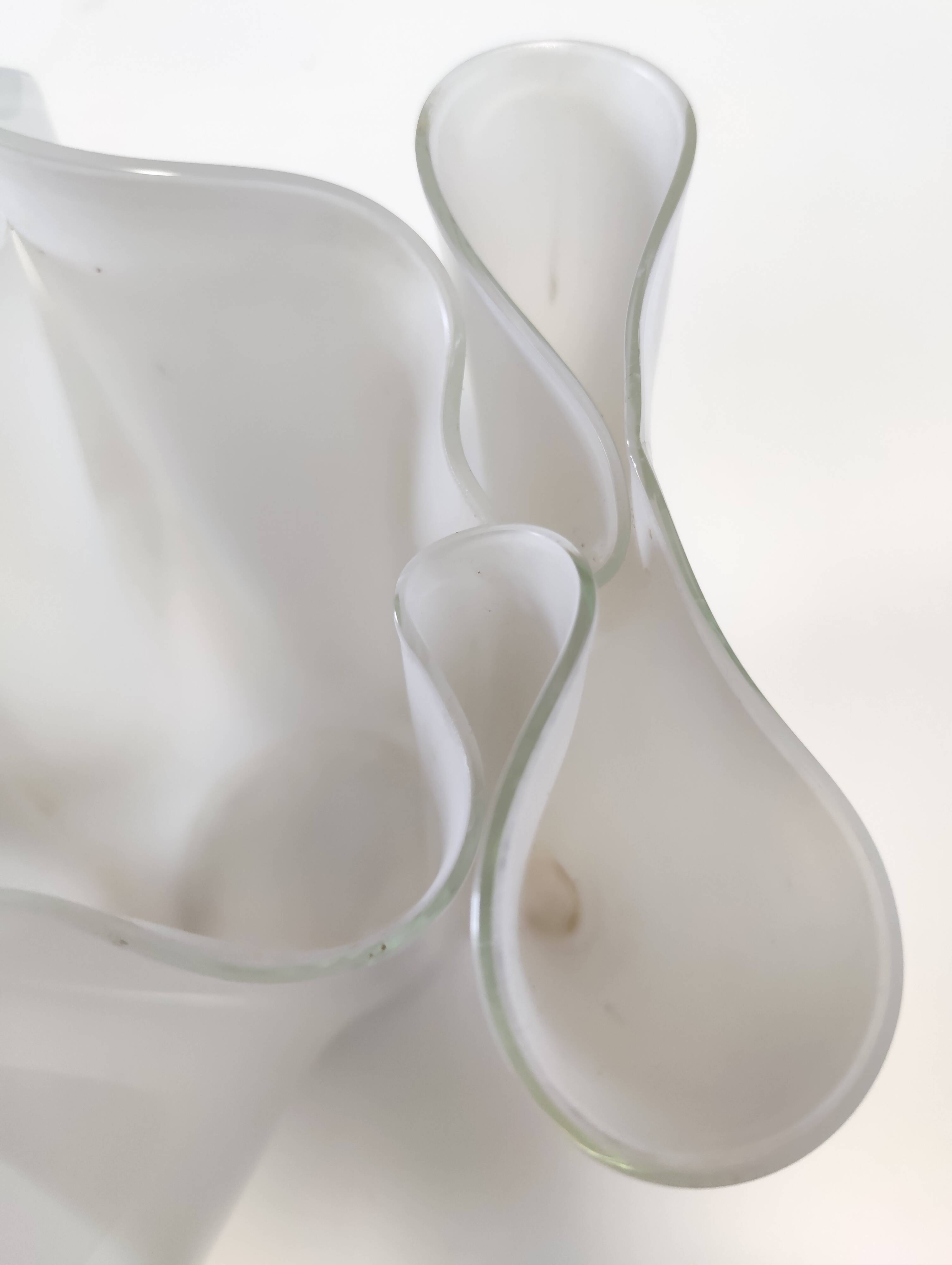 White Glass Vase "Fazzoletto" by Giorgio Berlini, Italy