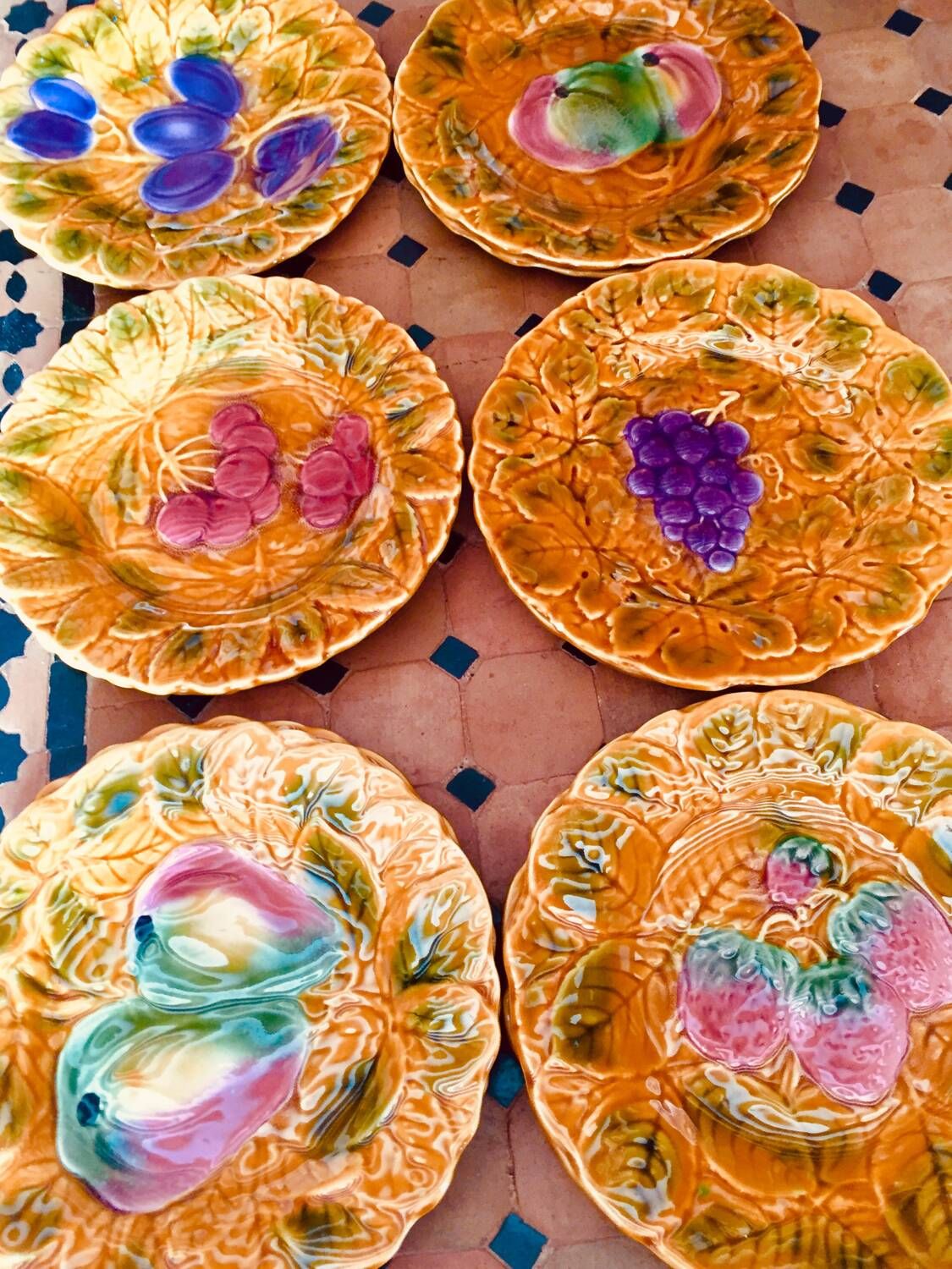 Plates 19cm Barbotine earthenware stamped Sarreguemines France