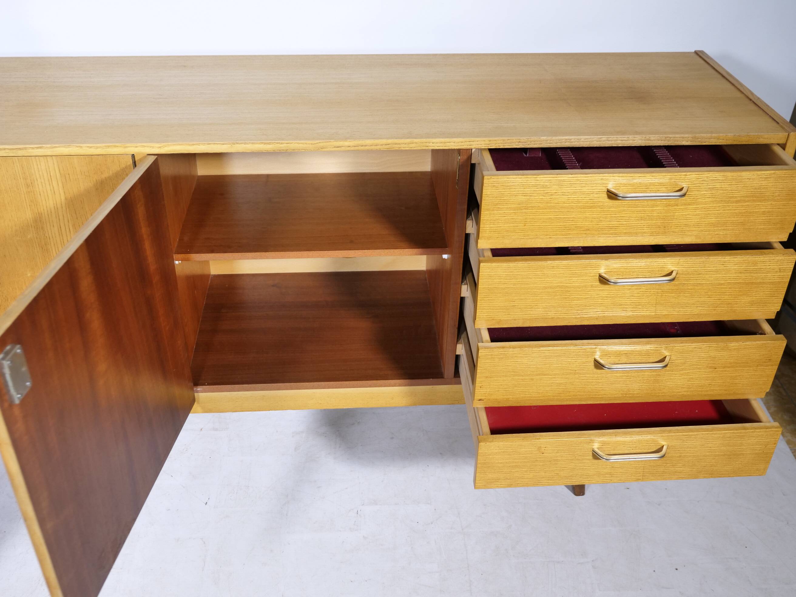 Mid-Century Vintage Oak Sideboard, 1960s