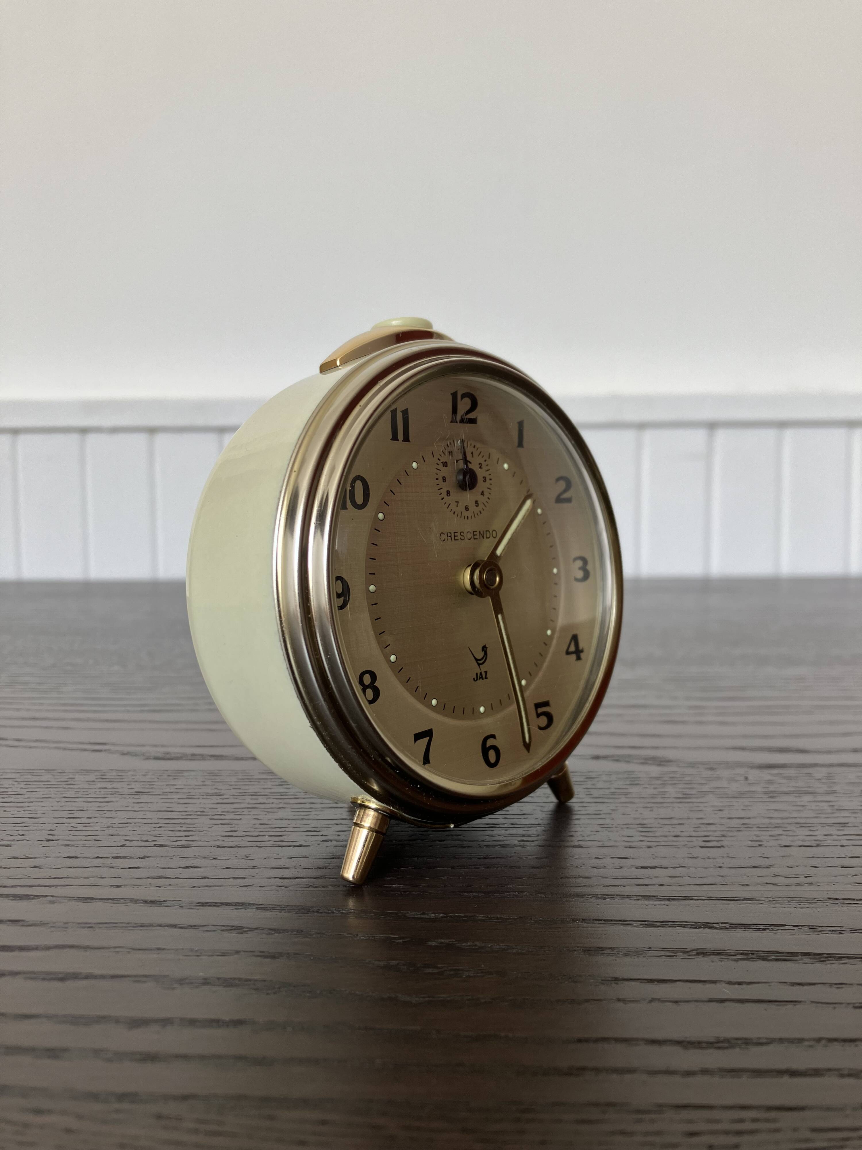 Cream and gold Jaz Crescendo alarm clock