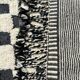 Magnificent Moroccan Beni Ouarain Berber Rug - White and Gray - Dimensions 205x320 cm