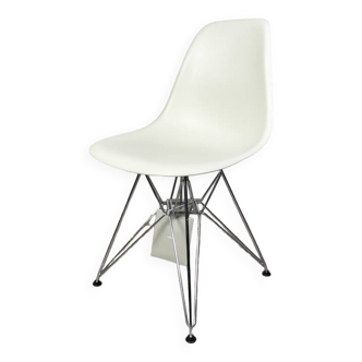 DSR Chair by Charles and Ray Eames for Vitra, 4 pieces